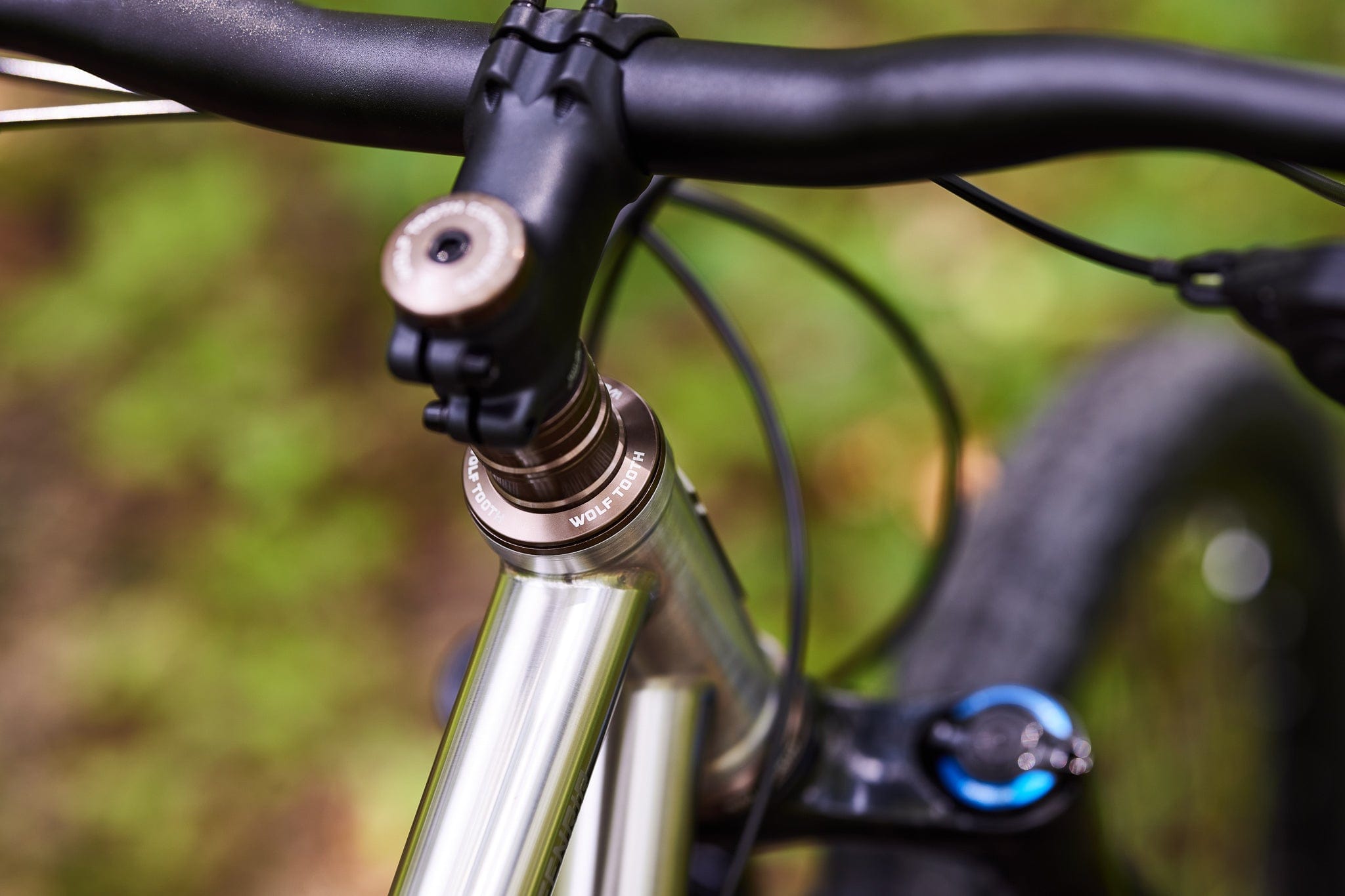 Wolf Tooth Premium Headsets – Espresso – Wolf Tooth Components