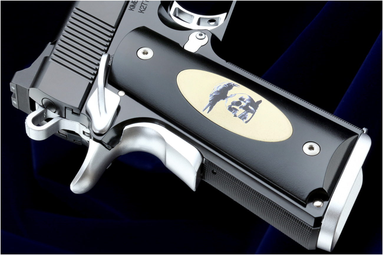 スタローン仕様のマッスルカスタム「WA ゴールドコンバットII《エクス