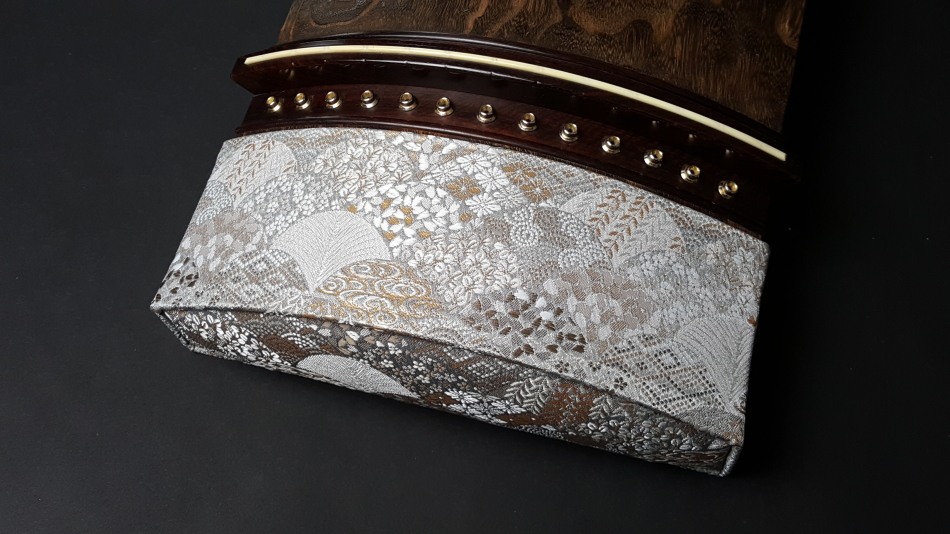 厳選中古品 琴）くり甲琴・玉縁紅木巻 WKT-TKOTO15【和楽器市場・本館】