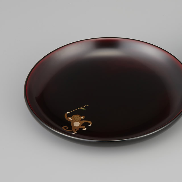 銘々皿｜輪島塗 銘々皿 干支 申蒔絵 ペア 黒／溜 〔5寸丸〕 紙箱入