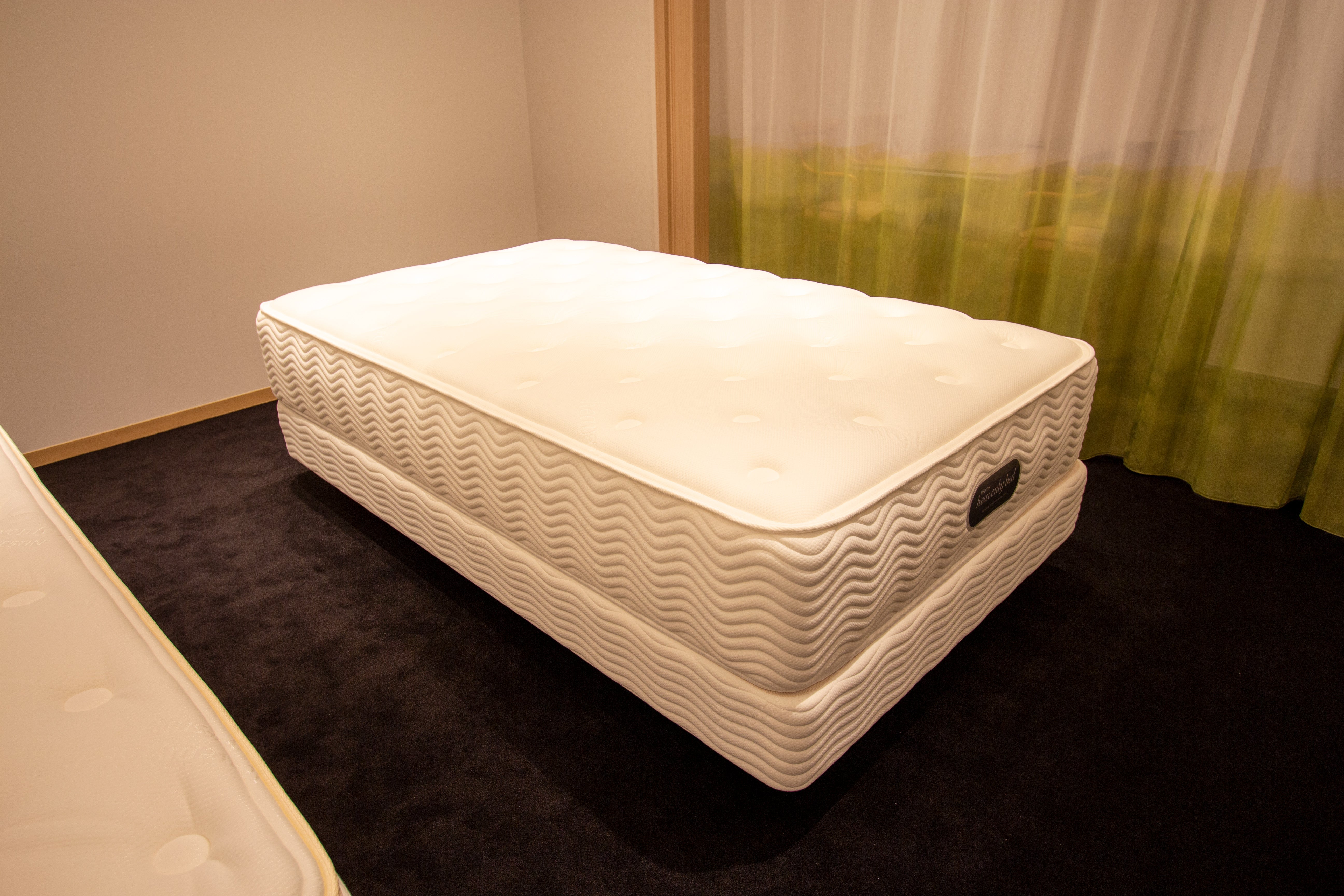 ヘブンリーベッド マットレス & ボトムズ（8.25インチ・タイトトップ