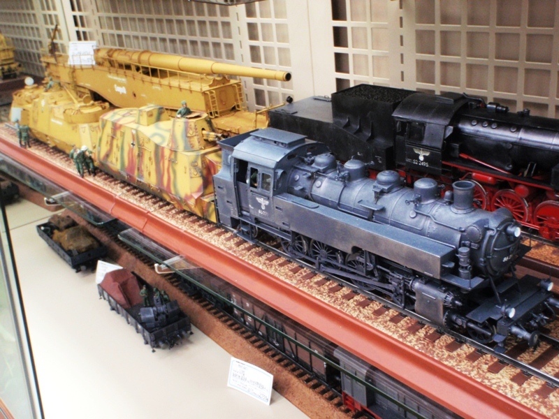 誌上個展 ドイツ装甲列車編成BP-42（砲車）（トランペッター 1/35）