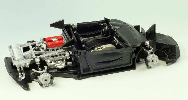 フェラーリ 360モデナ （タミヤ1/24）＞ CARプラモデル＞ 2019年8月号