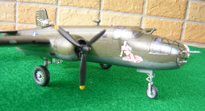 B-25 ミッチェル（レベル 1/64）＞プラモデルの製作＞2022年12月号