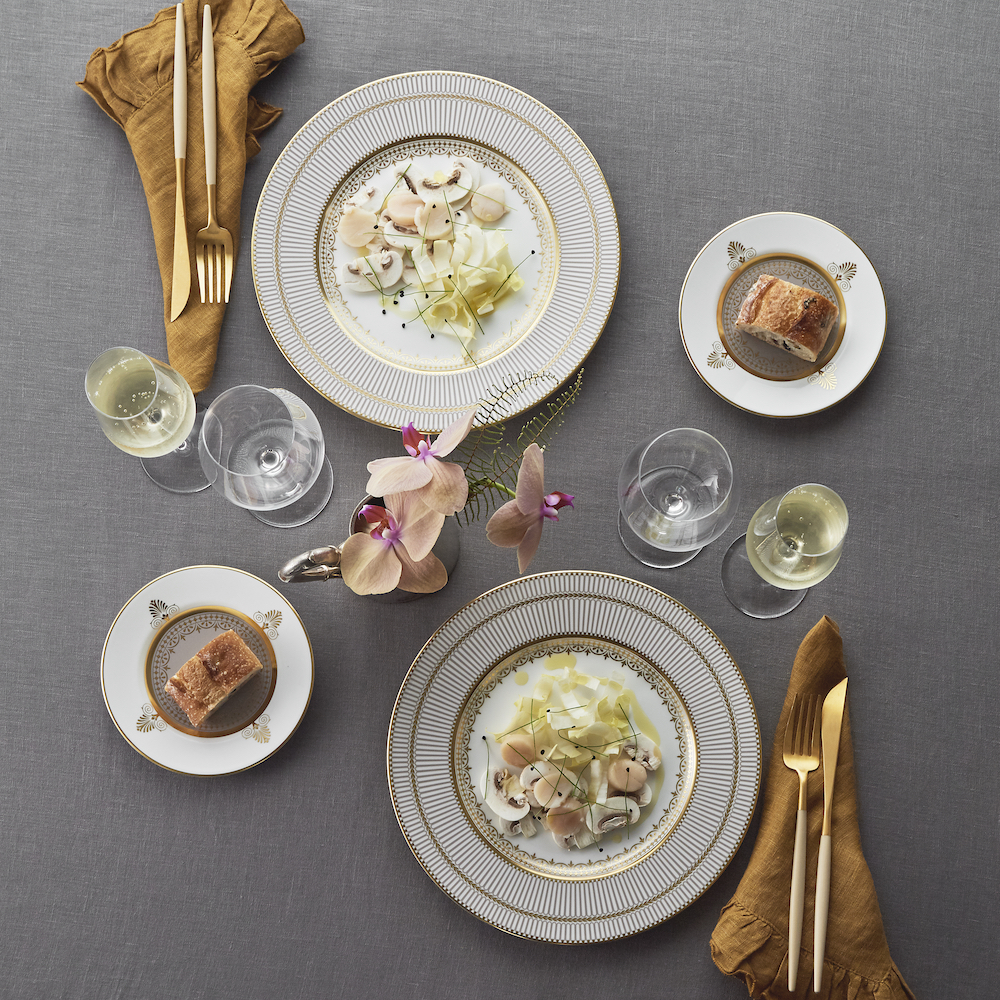 アンセミオン グレイ プレート 27cm|WEDGWOOD公式オンラインストア