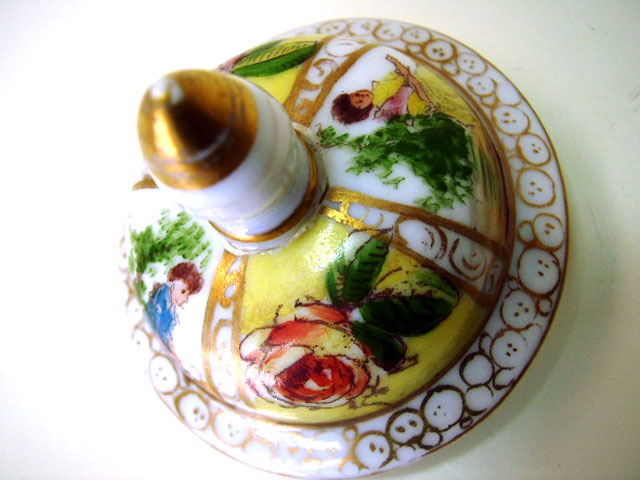 ドレスデン風 壺(小）