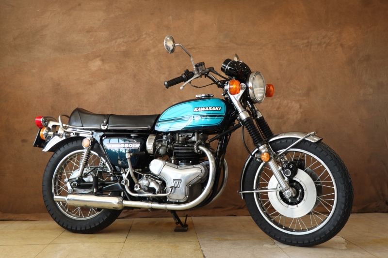 W3 前期モデル｜SOLD OUT｜旧車・絶版バイクならウエマツ