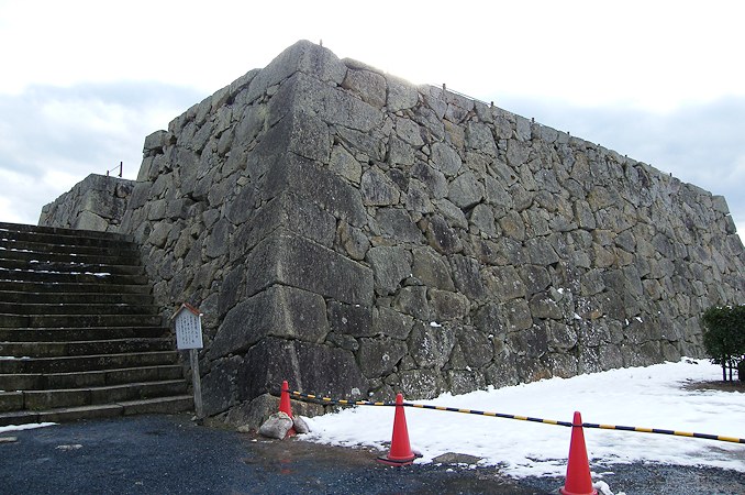 城の見方ガイド（8） 城を防御せよ！－石垣の話 - 裏辺研究所」