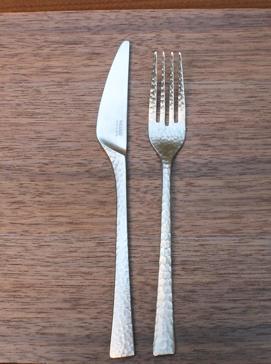 鎚目のあるディナーナイフとフォーク／カトラリー/箸置き｜和食器