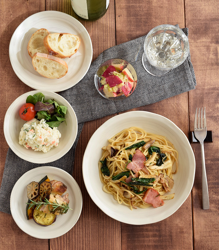 表情のある渦模様がポイント。シンプルで使いやすい和食器シリーズ。