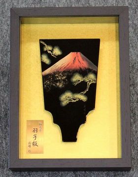 輪島塗 漆塗 金箔塗り 額縁付属 三日月と一本木 輪島塗 漆塗 金箔塗り