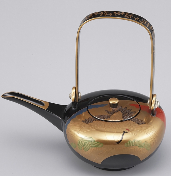 屠蘇器・重箱セット 地紙扇面蒔絵 2,750,000円(税込） | 輪島塗の