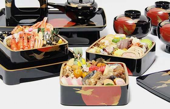 自慢の重箱でおせち料理の写真を送って下さい | 輪島塗の塗師屋 輪島