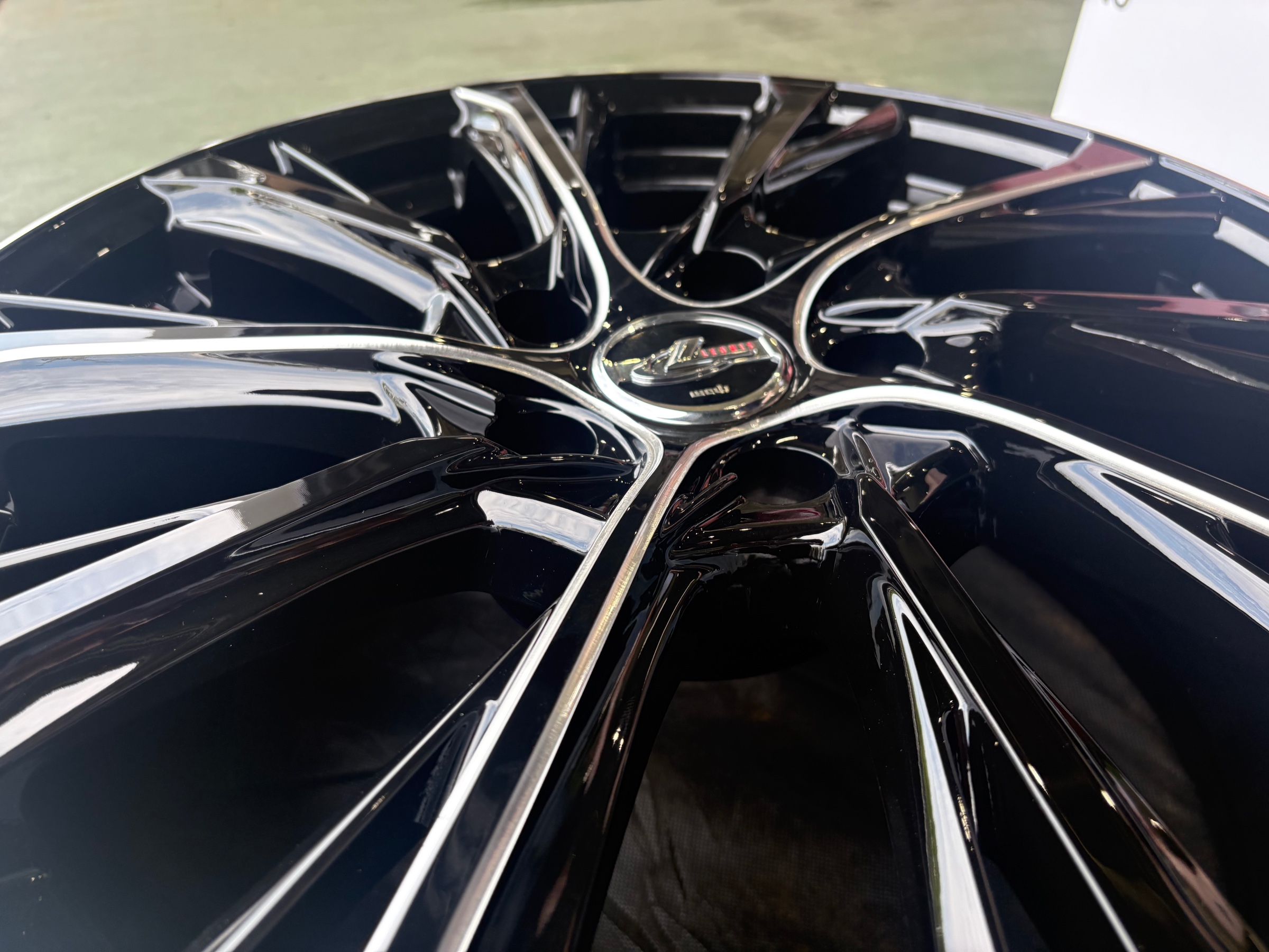 LEONIS(レオニス)JG】ニューカラー登場！！！【BK/SC ブラック/SC