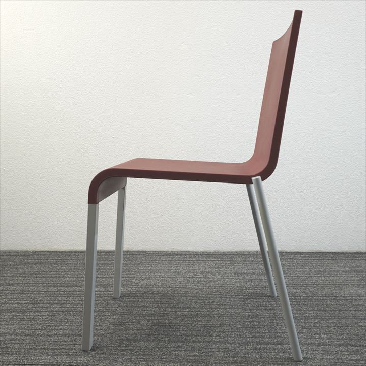 ヴィトラ .03(ゼロスリー) スタッキングチェア レッド- 中古オフィス