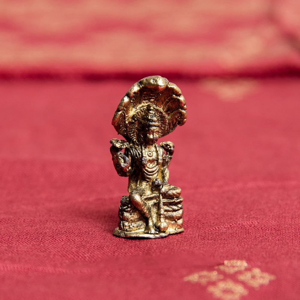 神様像 ブラス像 ヒンドゥー教 神像 ヴィシュヌ 坐像 ナーガの台座