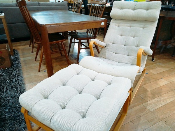 オットマン付！天童木工ブルーノマットソン ハイバックチェアが入荷