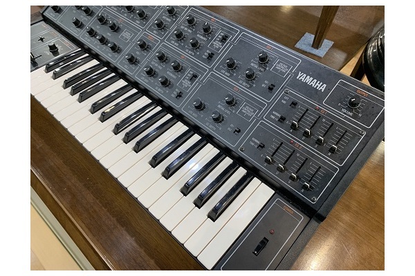 YAMAHA（ヤマハ）モノフォニックシンセサイザー CS-15が買取入荷しま