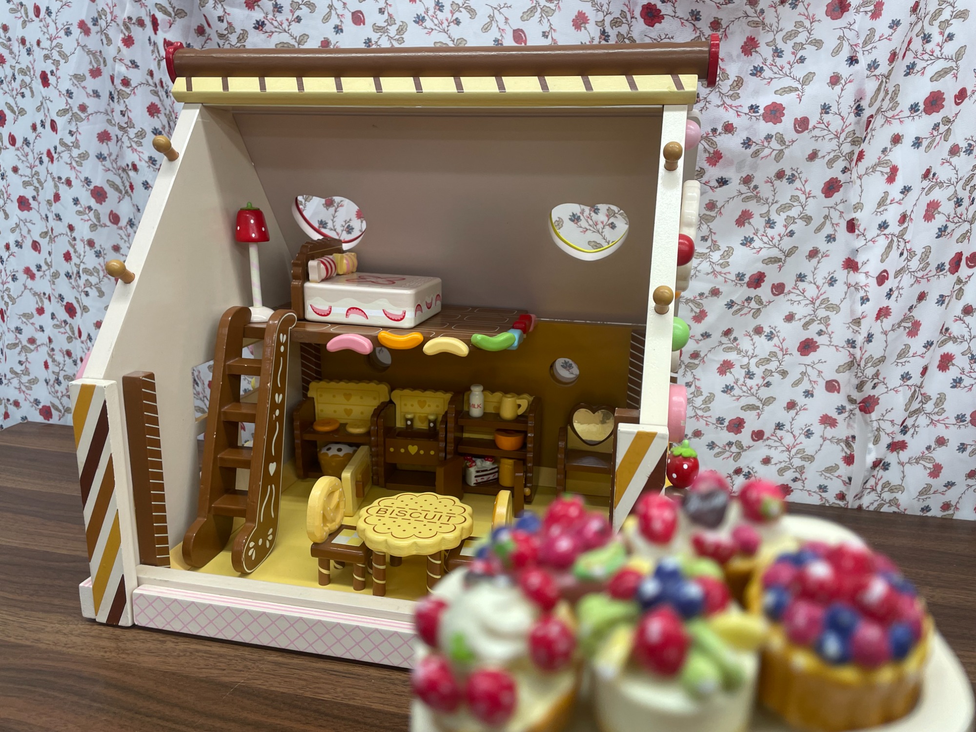 とっても可愛い【Mother Garden(マザーガーデン)のビスケットハウス