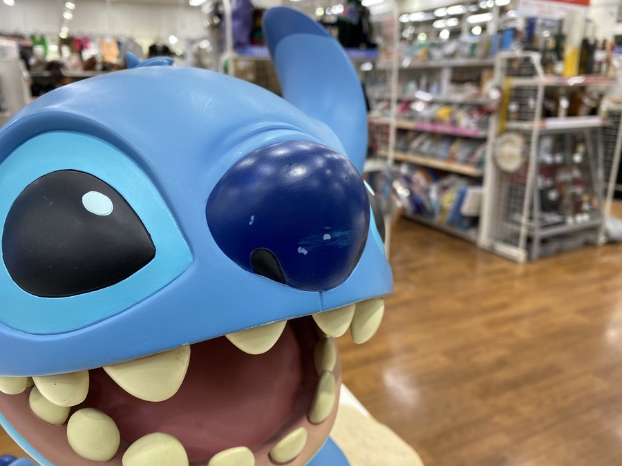 等身大フィギュア「スティッチ」が買取入荷致しました！！｜2021年11月