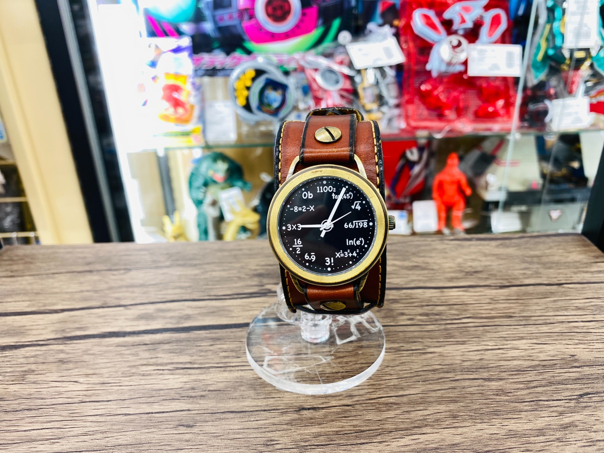 仮面ライダービルド × ハロルズギアDG 腕時計 買取入荷しました