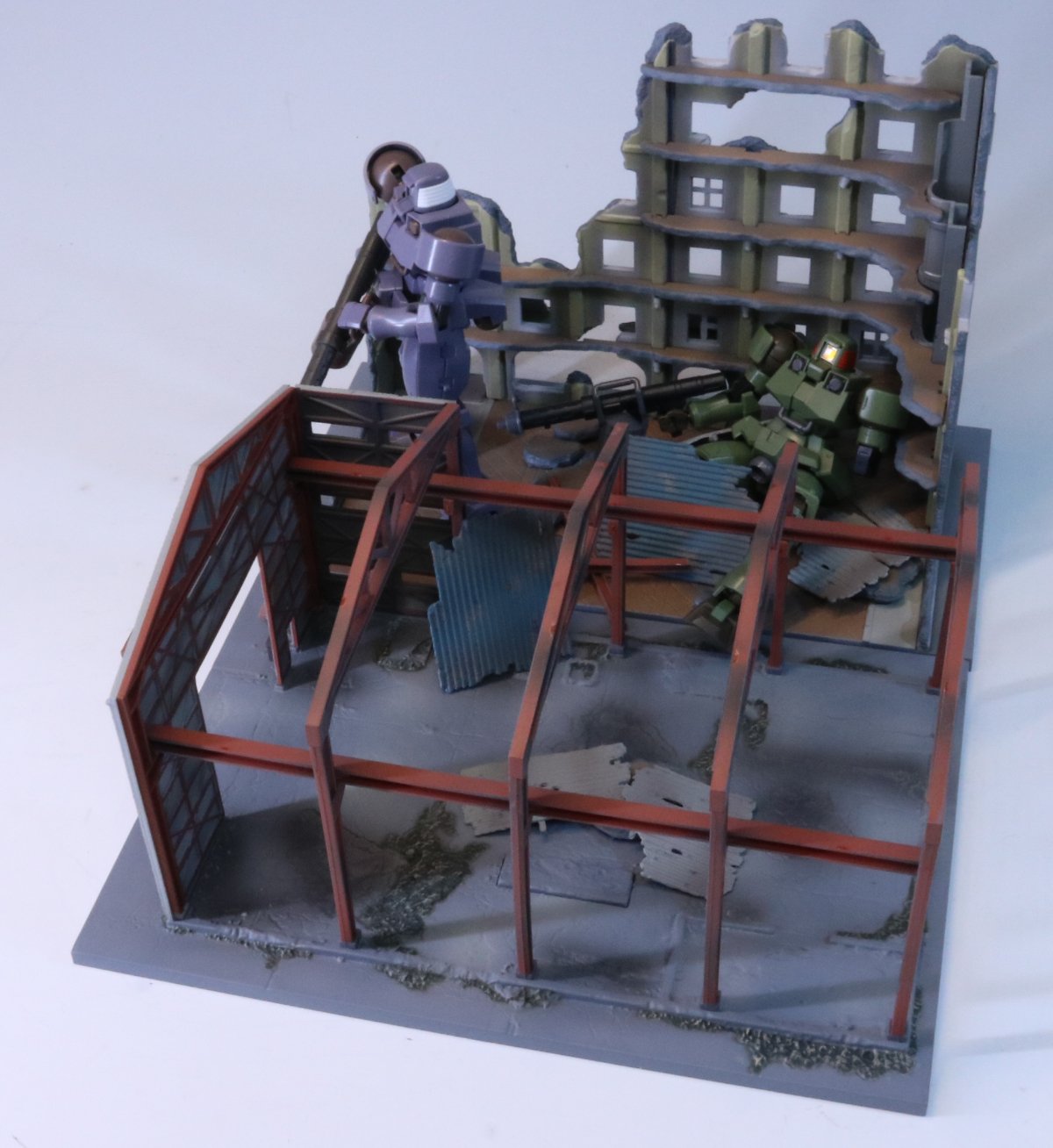 あなたの作品を簡単により格好良く飾れる!!トミーテック「ジオコレ