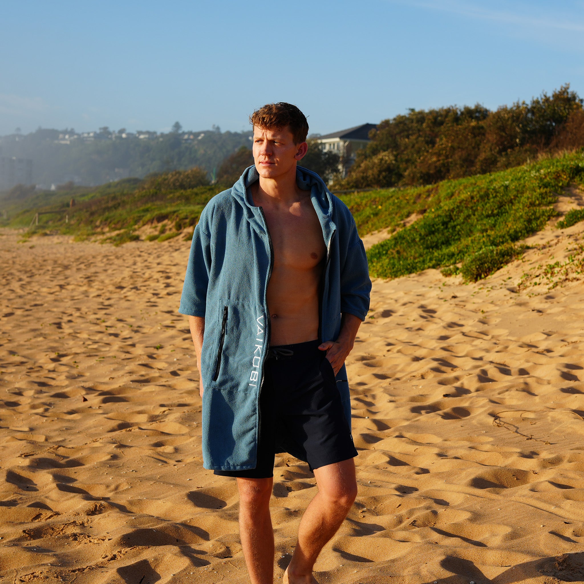 Full Zip Hooded Towel - Ocean Blue | Vaikobi