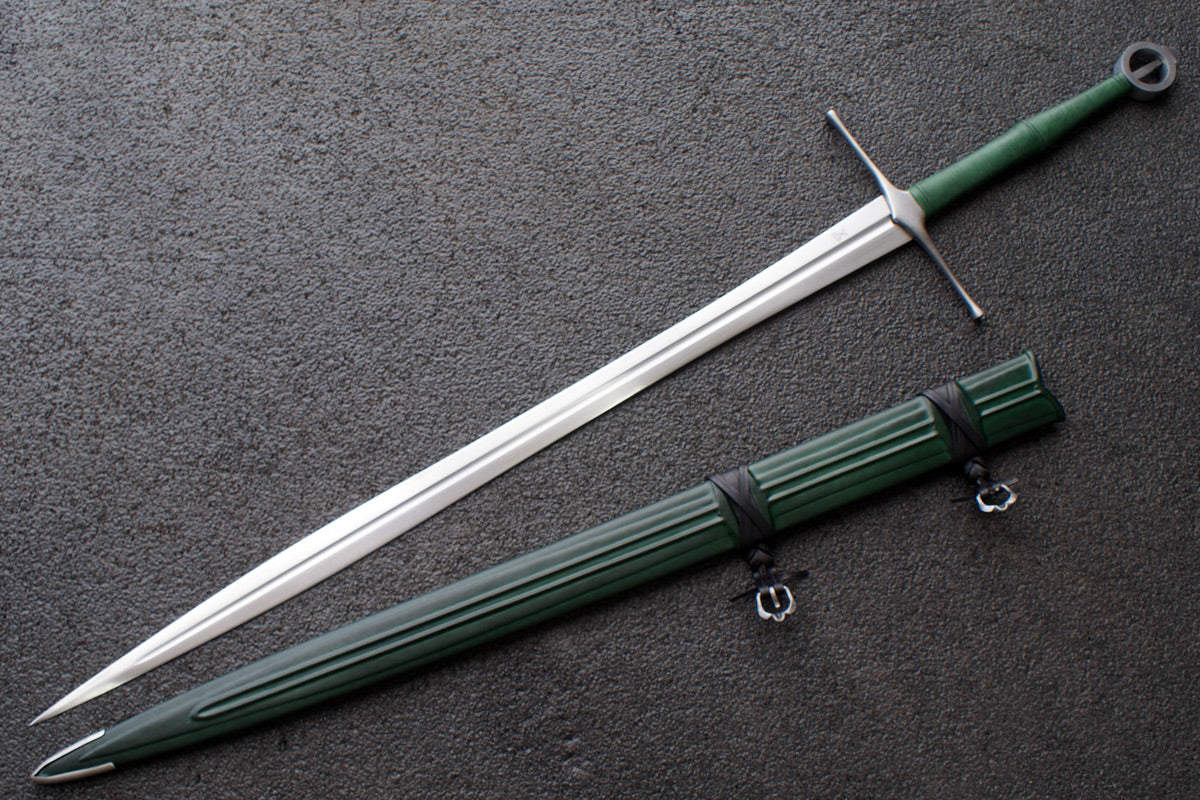 VA-318-Craftsman Series - The Irish Ring Leaf Blade Long Sword
