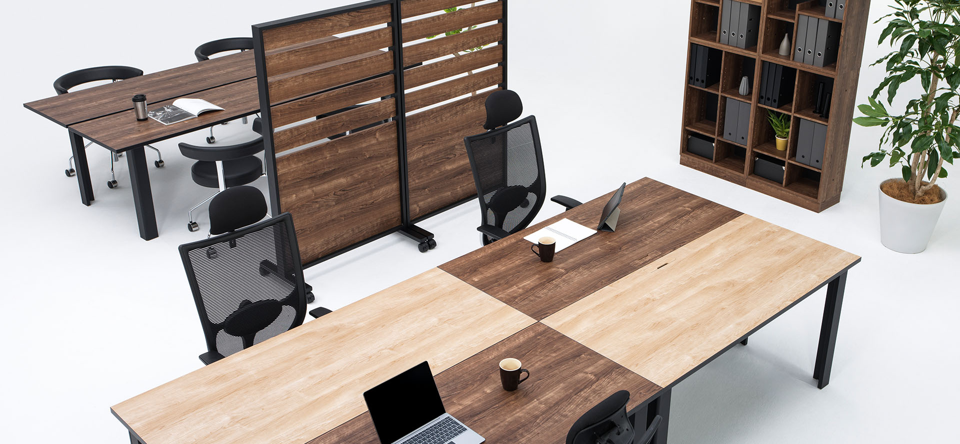 Holis（ホリス） | Valvanne (バルバーニ)商品紹介VALVANNE (バルバーニ)