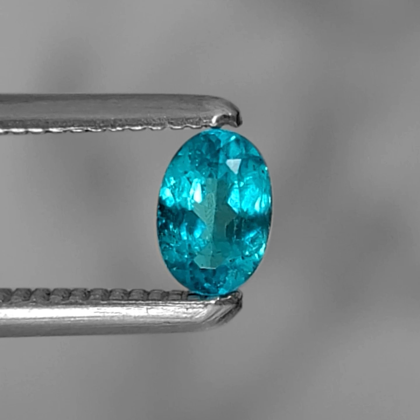 ブラジル産バターリャ鉱山パライバトルマリン0.171ct(中央宝石研究所