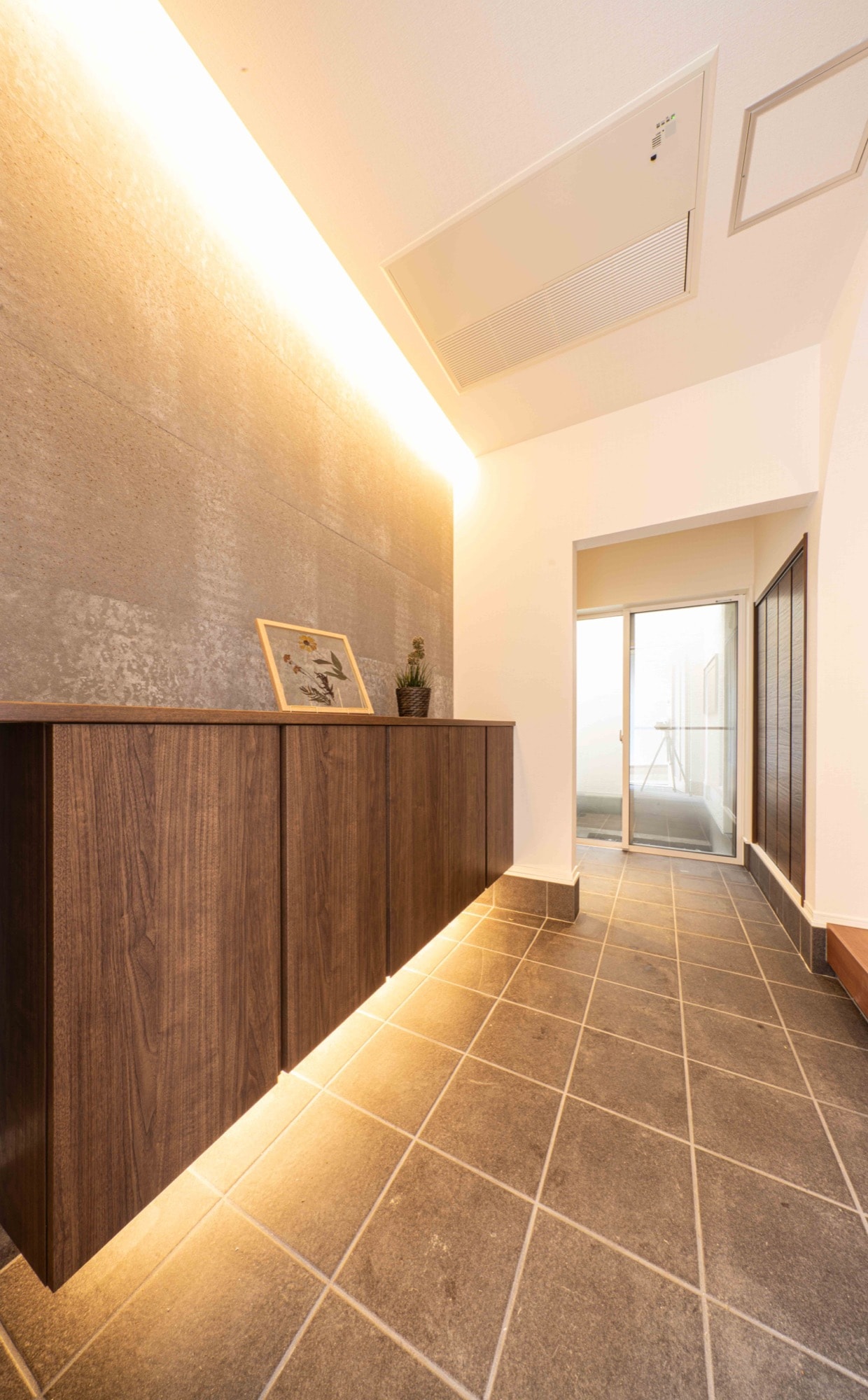 間接照明にはどんな種類がある？(後編)～プロがデザインした事例を紹介