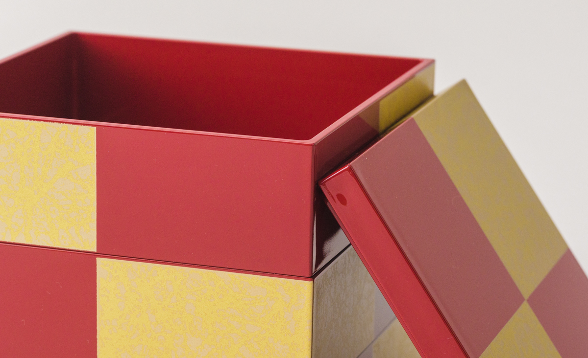 山中塗 市松GOLD4.0三段重(朱）KZ2621A | 山中塗（山中漆器