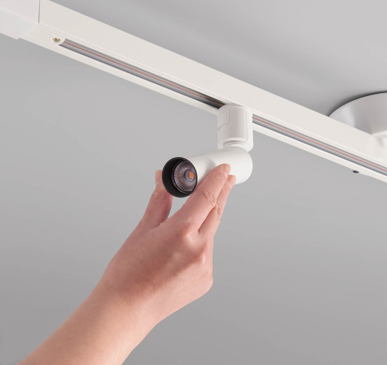 Slim Spot 35 Rf | YAMADA CMS