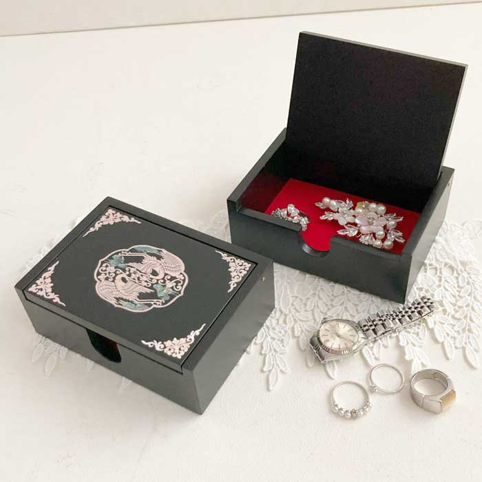 螺鈿鳳凰文様 漆黒小物入れ名刺・アクセサリーケース 韓国 螺鈿 名刺入