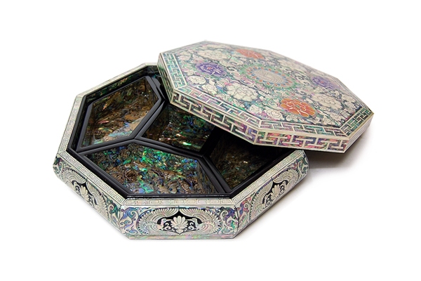 韓国八角螺鈿五節板（クジョルパン）牡丹 食器・螺鈿・漆器 夢市場本店