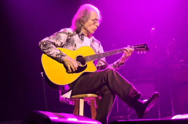 Steve Howe of Yes on his departure from Asia & upcoming guitar retreat