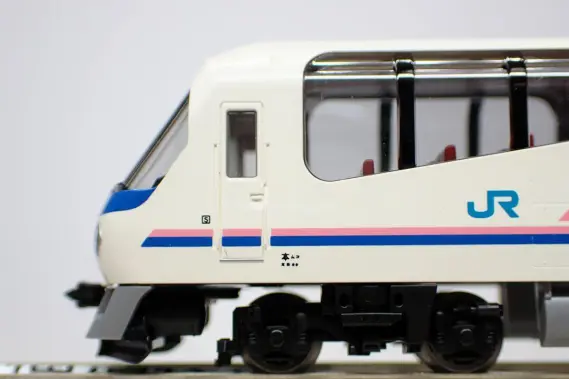 485系・キハ65形（北近畿・エーデル丹後）が入線しました。TOMIX 98878