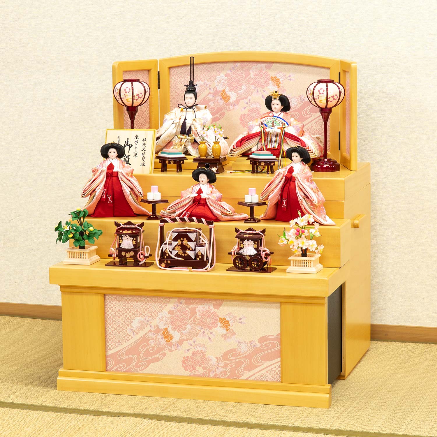 収納箱飾り 商品一覧 | 雛人形（ひな人形）・五月人形の吉徳