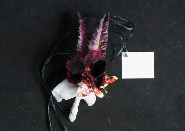 ウェディングブーケ】Luxury Modern カラーとダリア ボルドーカラー