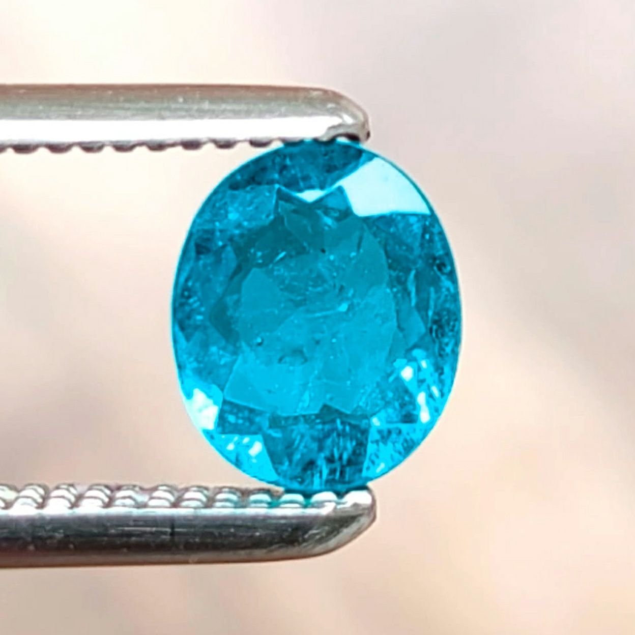 ピカピカネオンが素晴らしい☆ブラジルバターリャパライバトルマリン