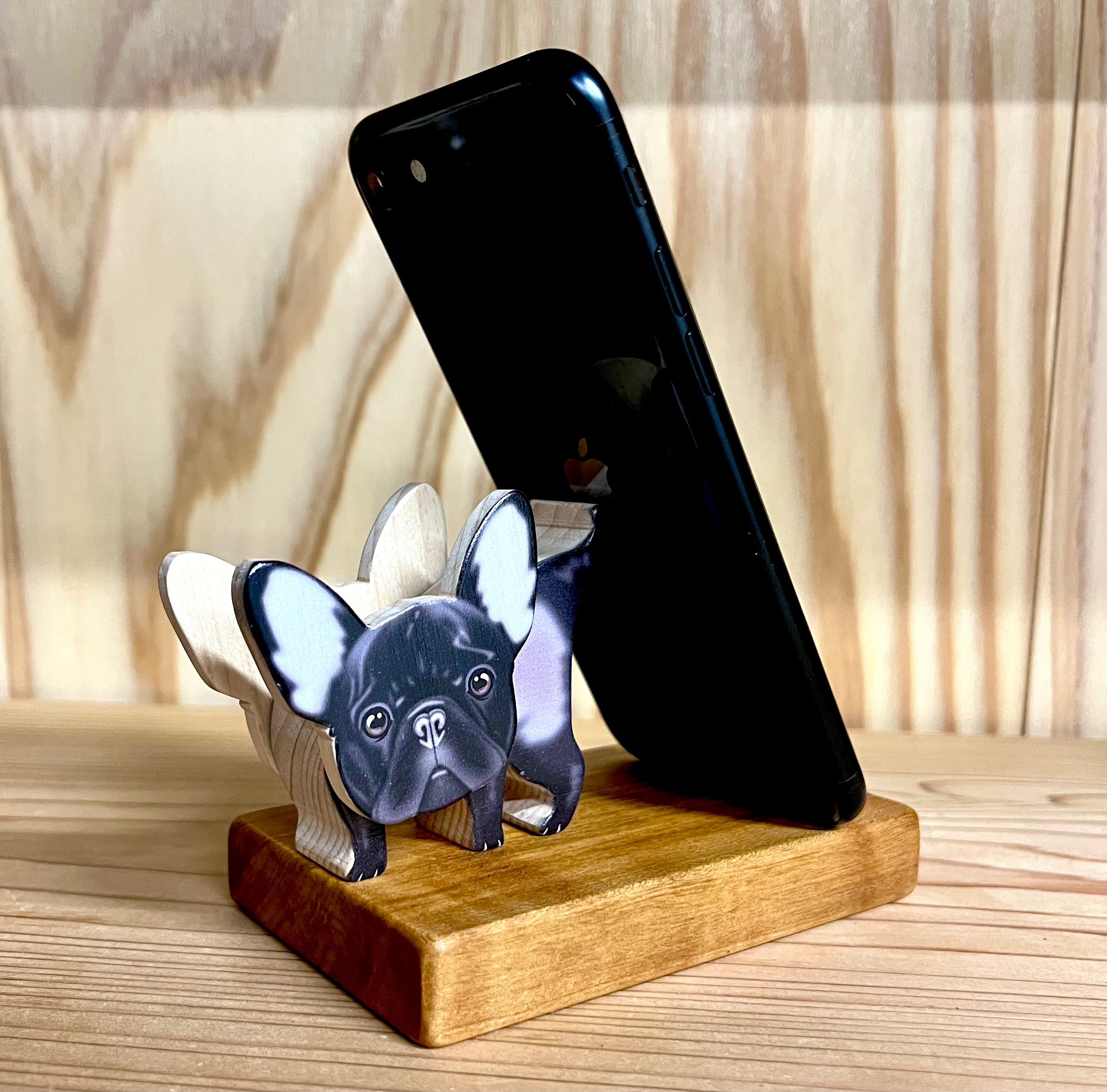 フレンチブルドッグ（ブリンドル）のスマホスタンド【君は放物線を見