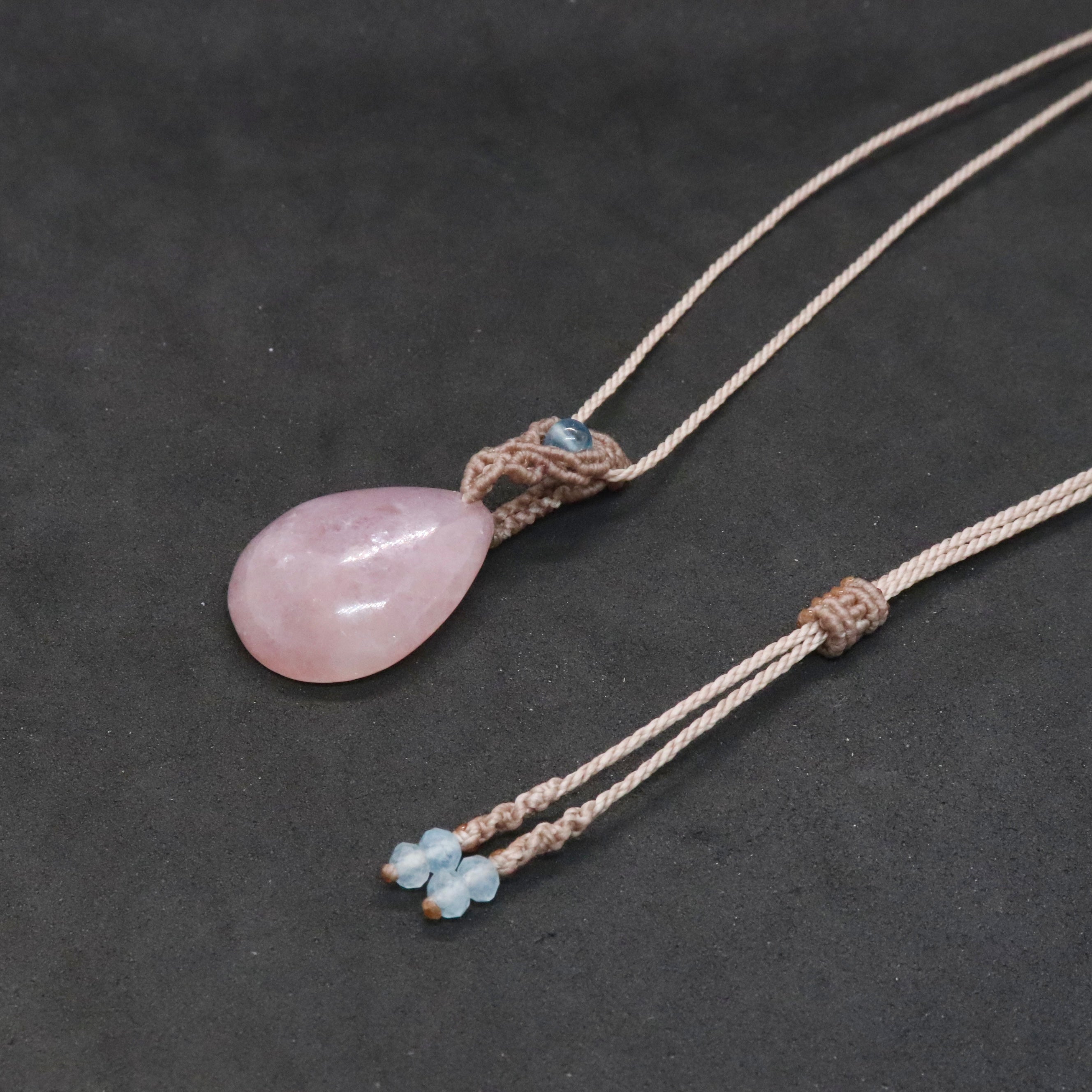 ピンクマイカマクラメネックレスpm10 – 天然石屋 優月堂