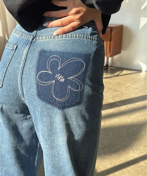 DIAVEL ジーンズ デニム デニムパンツ 花柄刺しゅうデニムパンツ