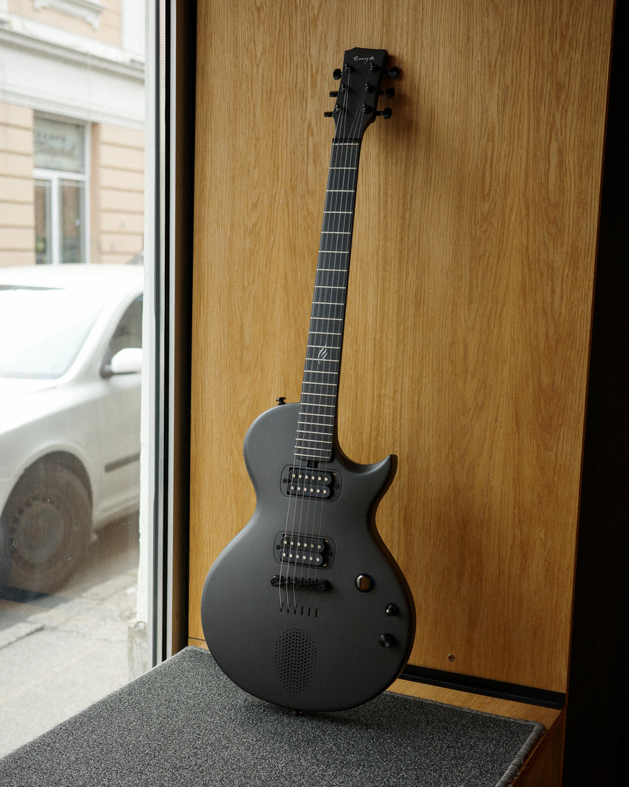 Enya Nova Go Sonic, Black – Acoustic Union