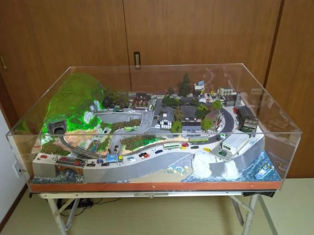 Nゲージ用ジオラマケース | お客様の声 | アクリルケースのオーダー