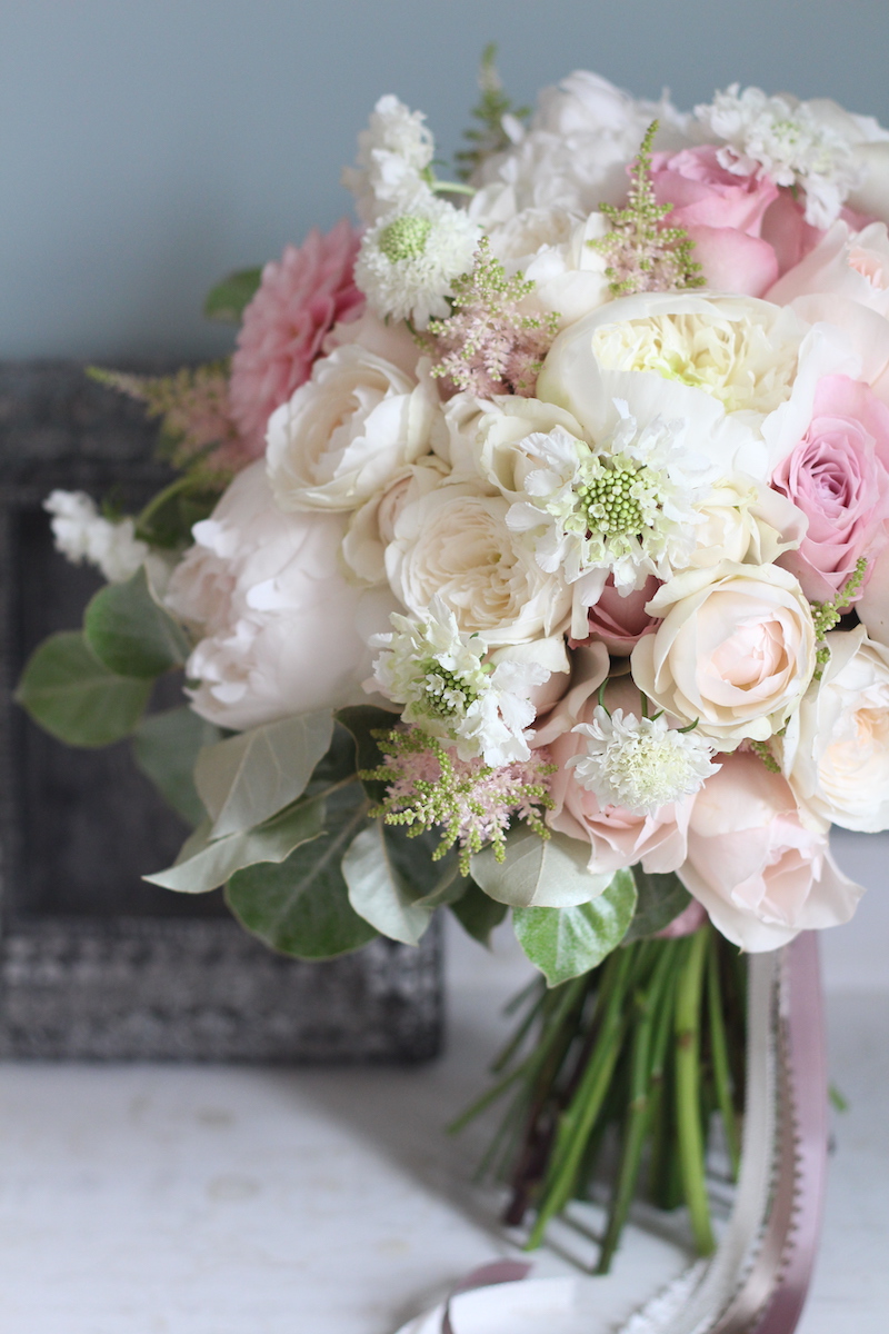 芍薬のウェディングブーケ - ウェディングブーケお持ち込み専門店