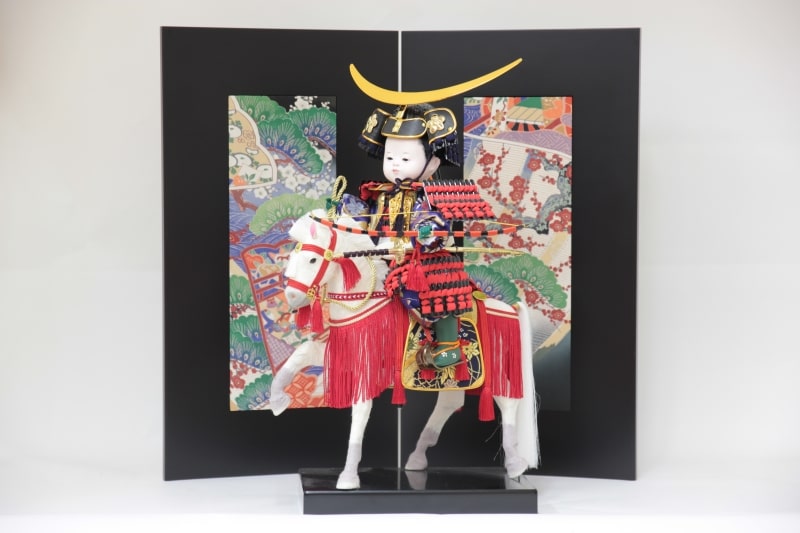 お子様が伊達政宗の五月人形に！職人のオーダーメイド大将飾り | 岡崎