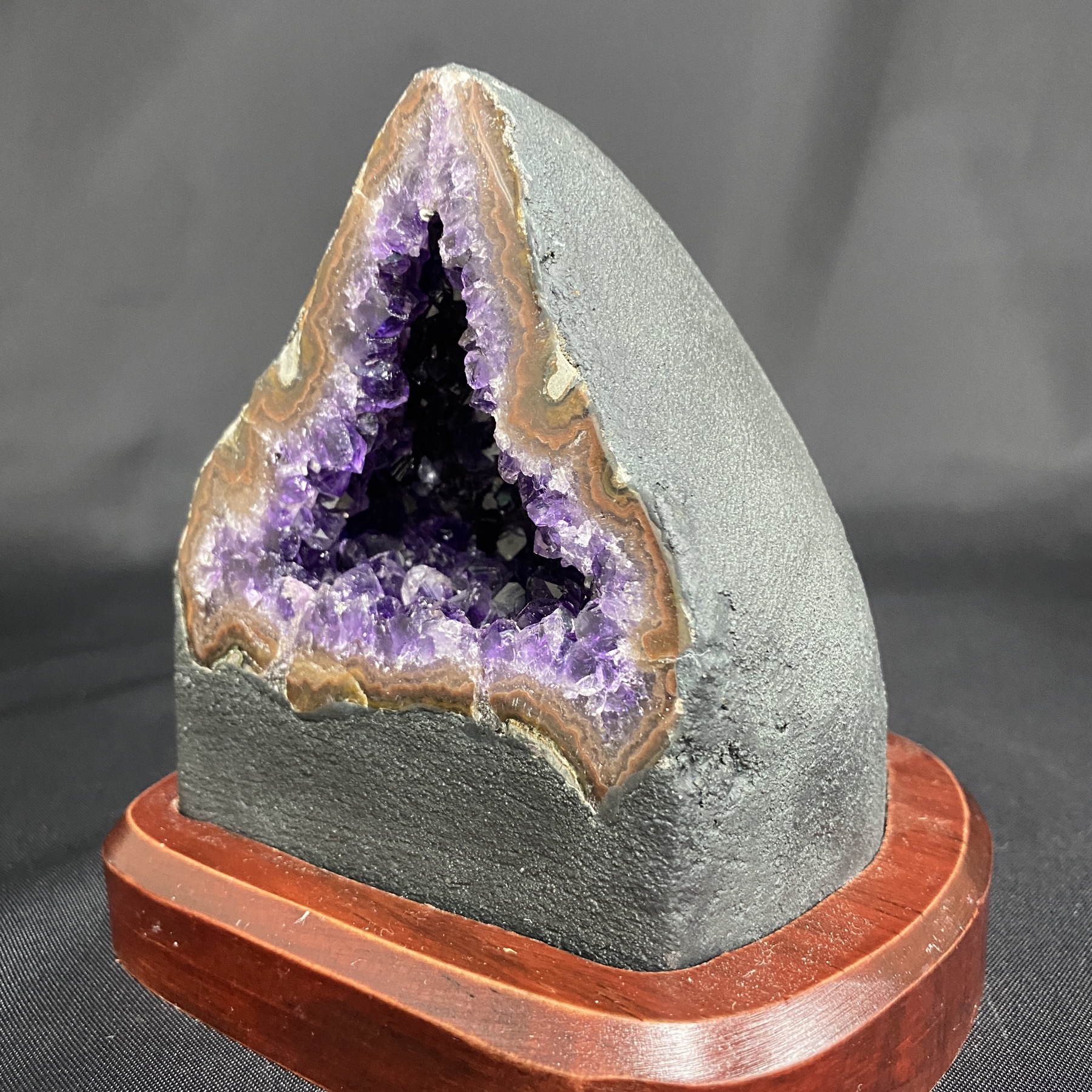 ウルグアイ産 アメジストドーム【AMD-0007】 | 天然石みかど