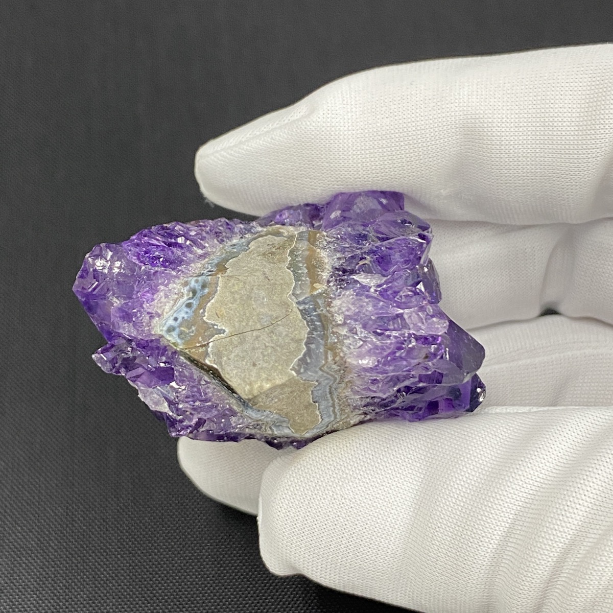 希少！フラワーアメジスト 原石 ブラジル産 | 天然石みかど