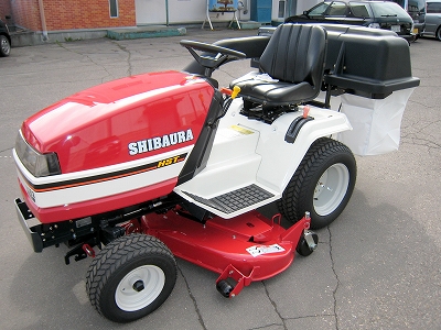 IHIシバウラ 乗用芝刈機 GT162J－M 北海道旭川市